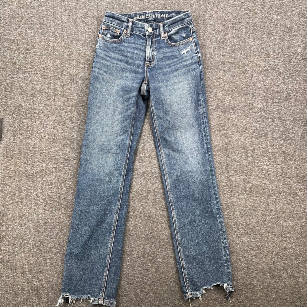 American Eagle High Waisted Straight Leg 00 Jeans Medium Wash Raw Hem Distressed